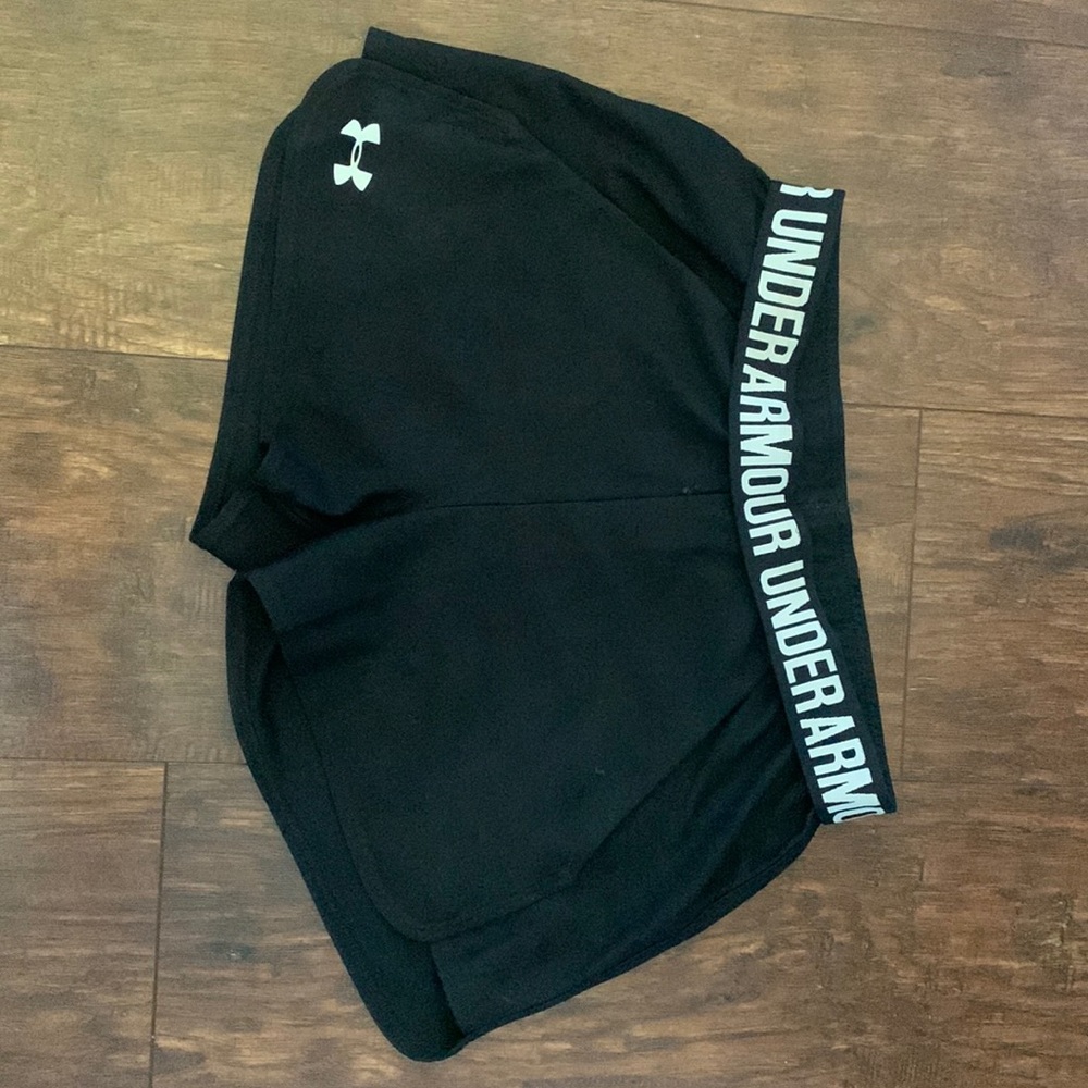 Extra small under armor black shorts